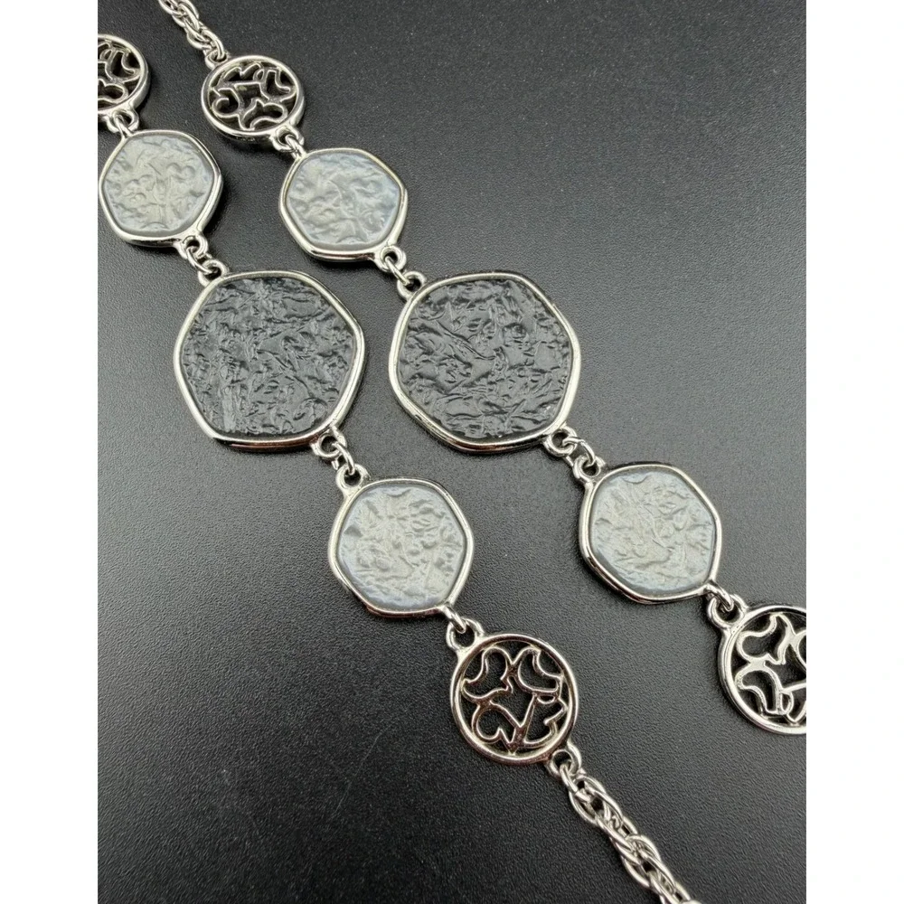 Sarah Coventry Station Necklace 37